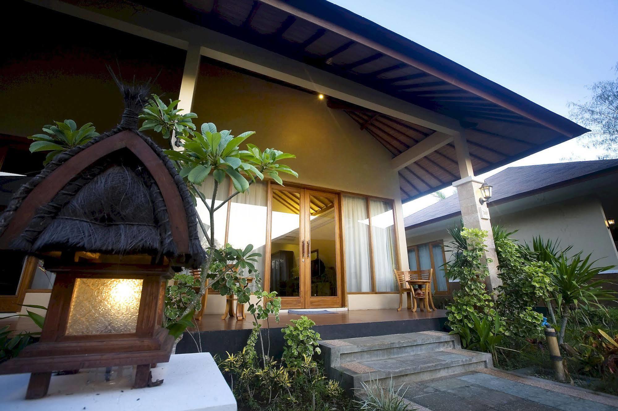 Villa Grasia Gili Trawangan Exterior photo